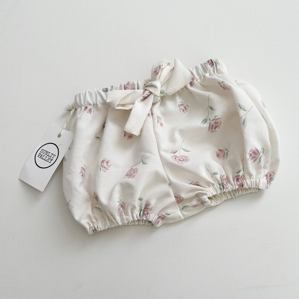 NWT- Handmade - Floral Baby Bloomer Summer Shorts - White/Pink - Size: 6-12m